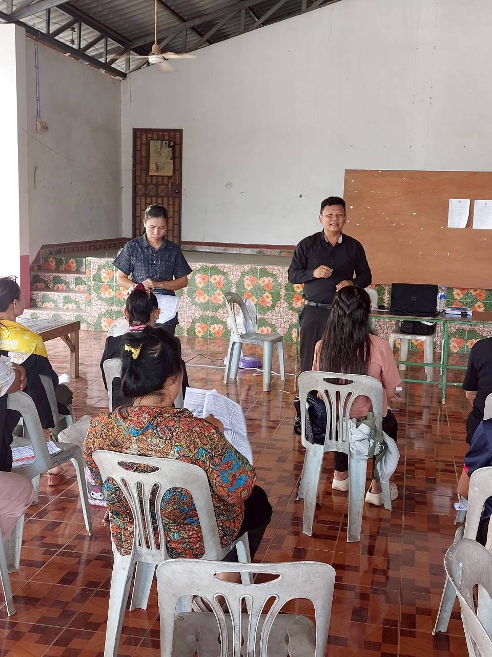 พช.บุณฑริก ประชุมชี้แจงการเตรียมความพร้อมผู้จัดเก็บข้อมูลความจำเป็นพื้นฐาน(จปฐ.)ประจำปี 2569 ด้วยเครื่องมืออิเล็กทรอนิกส์  8 ตำบล ในพื้นที่อำเภอบุณฑริก จังหวัดอุบลราชธานี